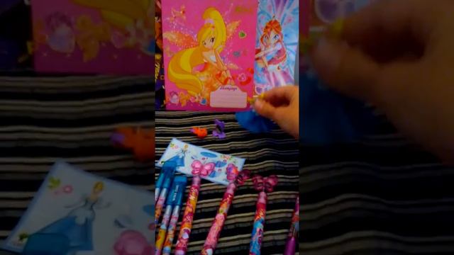 Мини коллекция ручек винкс, и мини коллекция из киндера "Принцессы" смотреть онлайн