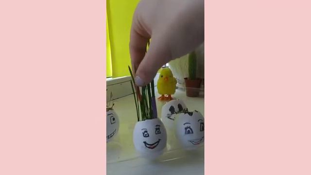 Великодні поробки для малят
