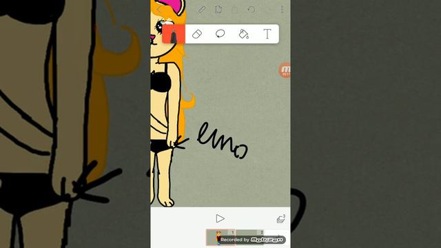 Первое видео. Что под одеждой моей ос?