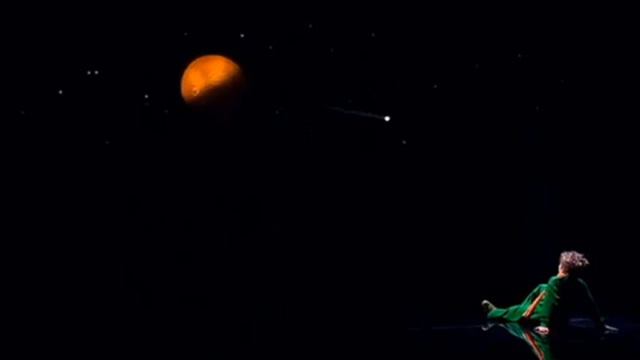 11 在花畔 смотреть онлайн