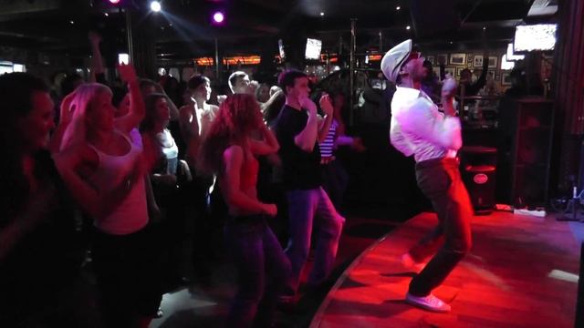 Yoandy Villaurrutia - Salsa, Bachata, Reggaeton, Conga Master Class in Moscow Club смотреть онлайн
