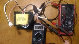 Тест трансформатора R333H E154515 на холостом ходу из бесперебойника для зарядного устройства.