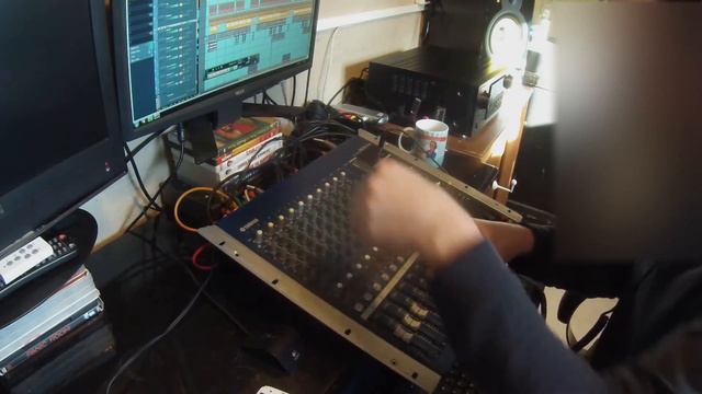 They really Love it - Live Dub by FTT смотреть онлайн