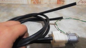самодельный насос для откачки масло через щуп часть 1
