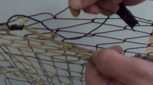 Шворка двух сетевых полотен, с разным размером ячеи. Net making