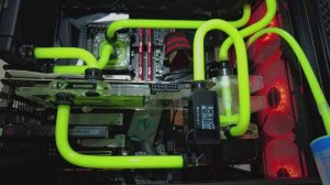 Добавил Радиатор Barrow Dabel 30a 120 и НОВАЯ Жидкость EK CryoFuel Solid Neon Green КАСТОМ СВО ЧАСТь