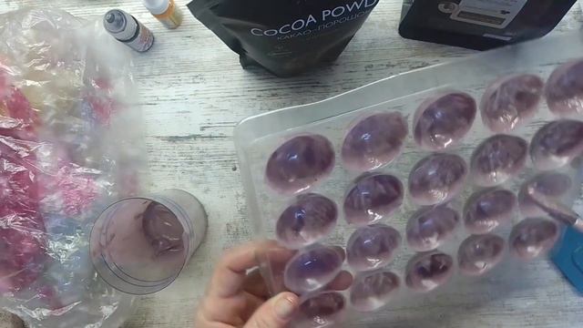 корпусные конфеты. краскопультом было бы легче. смотреть онлайн