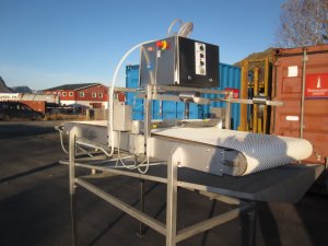 Машина для удаления костей пин-бон у рыбы Kaj Olesen