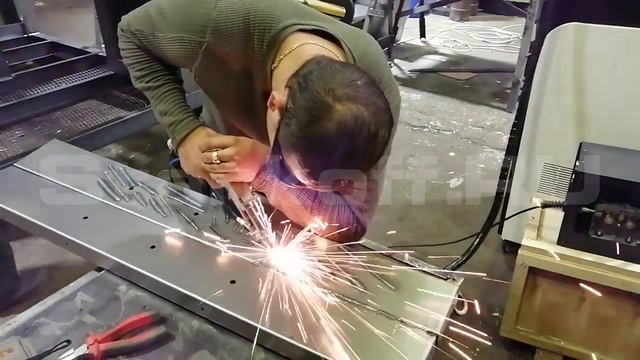 Тест оптоволоконного лазерного аппарата для сварки XTW-1500/Raycus при ПНР