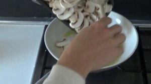 БЛИНЧИКИ С НАЧИНКОЙ ИЗ ШАМПИНЬОНОВ