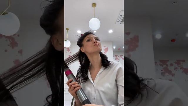 Стайлер Dyson смотреть онлайн