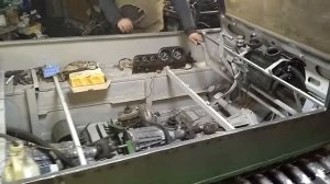 Самодельный гусеничный вездеход.Первое движение.