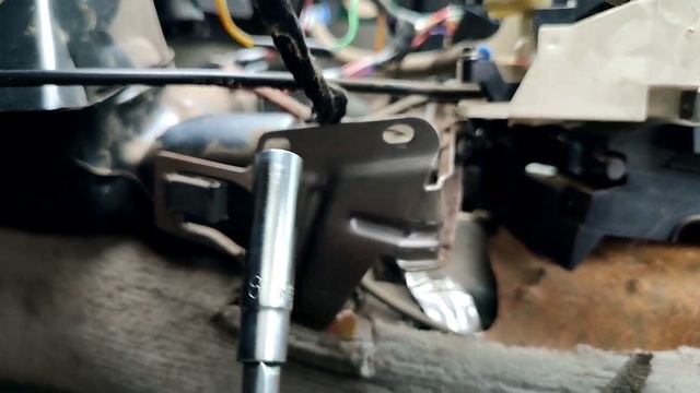 Замена печки ауди 80,как снять панель (торпеду) смотреть онлайн