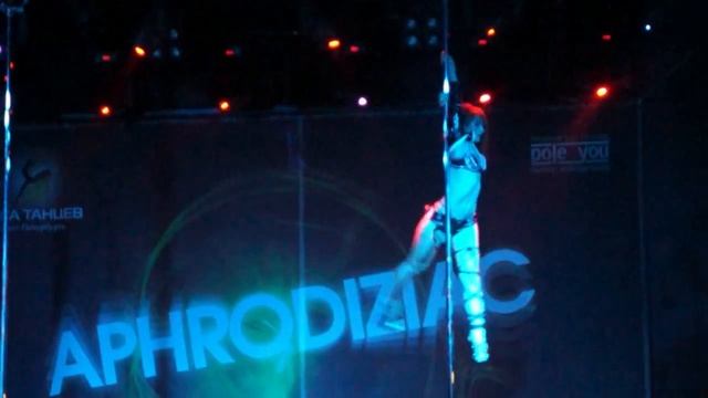 МИЛА - pole dance Чебоксары (pole exotic) - студия ДАЙКИРИ смотреть онлайн