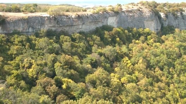 Неогеновый скальный город Мангуп Кале, Крым