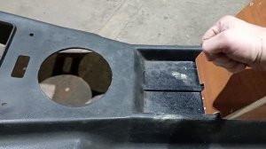 Самодельный подлокотник в ГАЗ 2410.Часть 1.