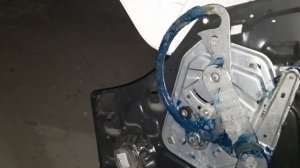 Ремонт стеклопрдъемника Scania. Один на Scania среди Daf).У коллеги сломалась тормозная камера