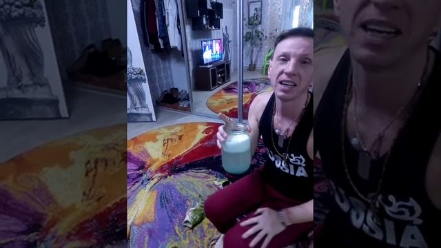 ЖЕСТЬ Молоко?СМОТРЕТЬ ВСЕМ? МОЛОКО смотреть онлайн