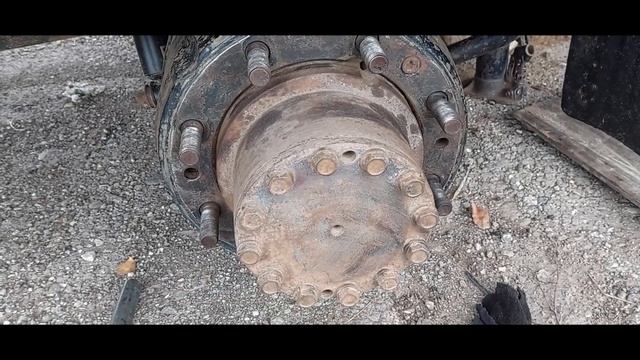 Забился Сапун. Течёт масло с моста. смотреть онлайн