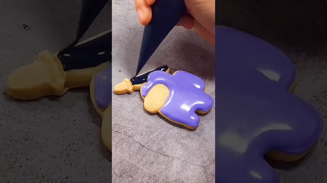 ПЕЧЕНЬЕ - AMONG US смотреть онлайн