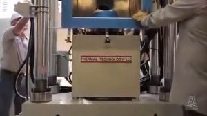 Engineering Lab Gets Ultra High Temperature Ceramics Oven