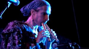 STEEV KINDWALD play double flute made by himself. Festival "Le Rêve de l'Aborigène" 2019