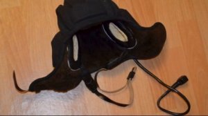 Для чего на шлеме танкиста делали «валики» вдоль головы