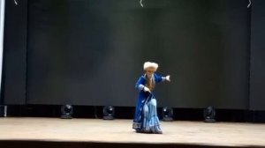 Башкирский танец "Бурзяночка". Ученица хореограф-го класса МАУ ДО "ДШИ"с.Бураево Хаматьянова Динара