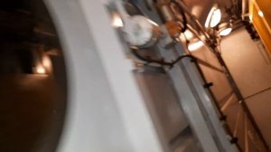 Электровоз 2ЭС5К.Поднятие токоприемника от Запасного резервуара