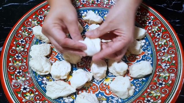 Мука, кипяток и Зелень! Вот, как нужно готовить Самсу с Зеленью! ВЕК ЖИВИ-ВЕК УЧИСЬ! смотреть онлайн