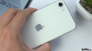 iPhone SE 2022 Genshin Impact Gaming test 2023 | Apple A15 Bionic