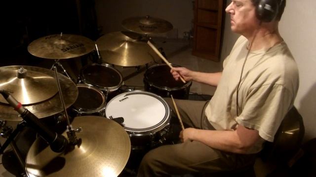 Rickie Lee Jones - Chuck E's In Love - drum cover by Steve Tocco