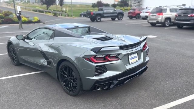 2023 Chevrolet Corvette 3LT Hypersonic Gray Walk Around! смотреть онлайн