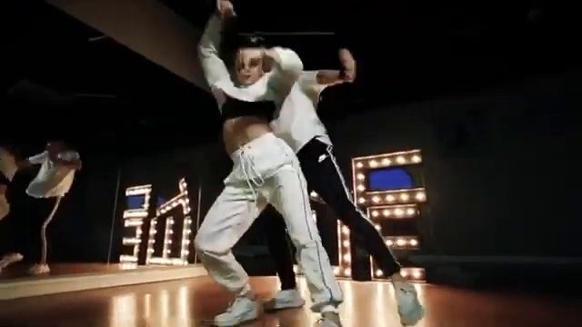 Катя Адушкина и Сёма Ким танцуют вместе?! смотреть онлайн