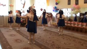 Танец "Росиночка-Россия"
