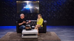 Rébecca Claude präsentiert das Lenovo Thinkpad im Mai 2022 bei PEARL TV