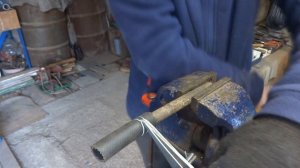 Этот Инструмент Должен Быть у Каждого! Простейший хомутатель своими руками