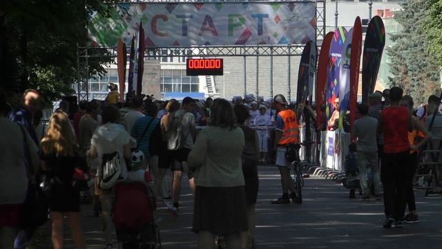 Красочный БУУУМ. Старт. Санкт-Петербург 2016. Видео - Александр Травин смотреть онлайн