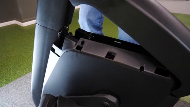 BRONZE GYM U1200M и R1200M Обзор вертикального и горизонтального велоэргометров смотреть онлайн