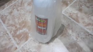 Очень простой способ очистить унитаз