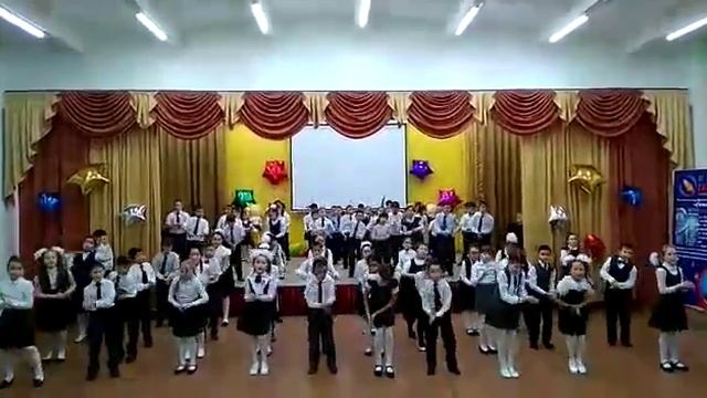 флешмоб Что манит птицу смотреть онлайн