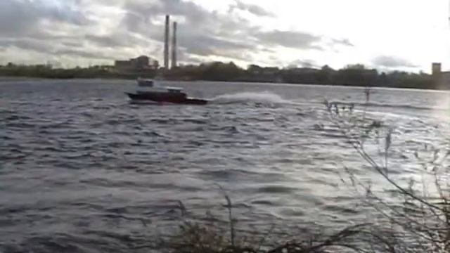 Ходовые испытания катера RiverJeep ССМ1125 (часть I) смотреть онлайн