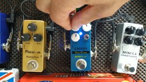 Mosky Audio 'Blue Ocean Chorus' Guitar Pedal Demo