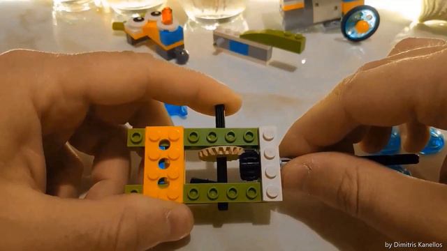 LEGO ιπτάμενος Άγιος Βασίλης/ Lego Santa Claus flying in the sky | HOW TO смотреть онлайн