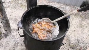 Куриные крылья в казане. самые вкусные куриные крылья