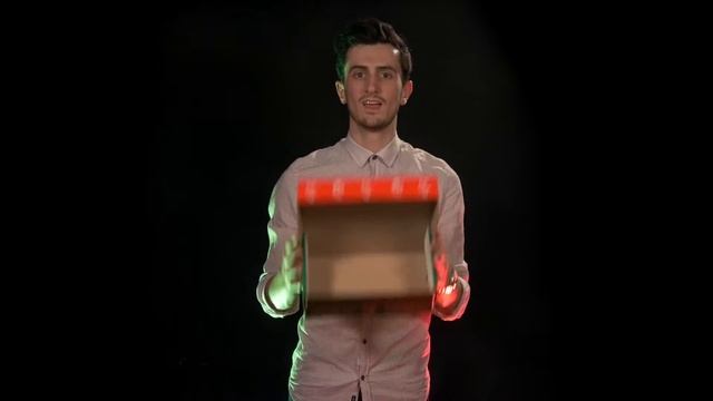 How to pack an Operation Christmas Child box with Hudson Kent смотреть онлайн