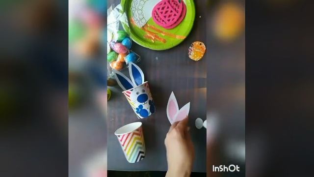 Пасхальные зайчики из стаканчиков.