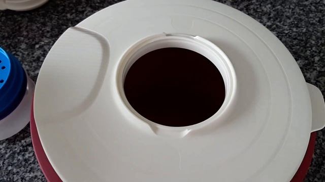 Замесочные чаши Профи от Tupperware смотреть онлайн