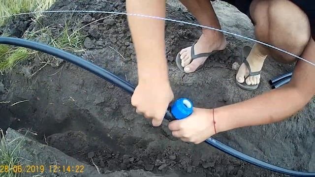 Водопровод на даче своими руками | Water Supply In The Country With Your Own Hands