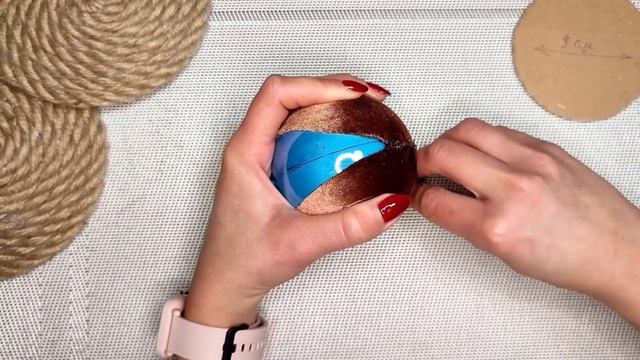 Как обтянуть новогодний шар бархатом МК /DIY velvet ball on the Christmas tree